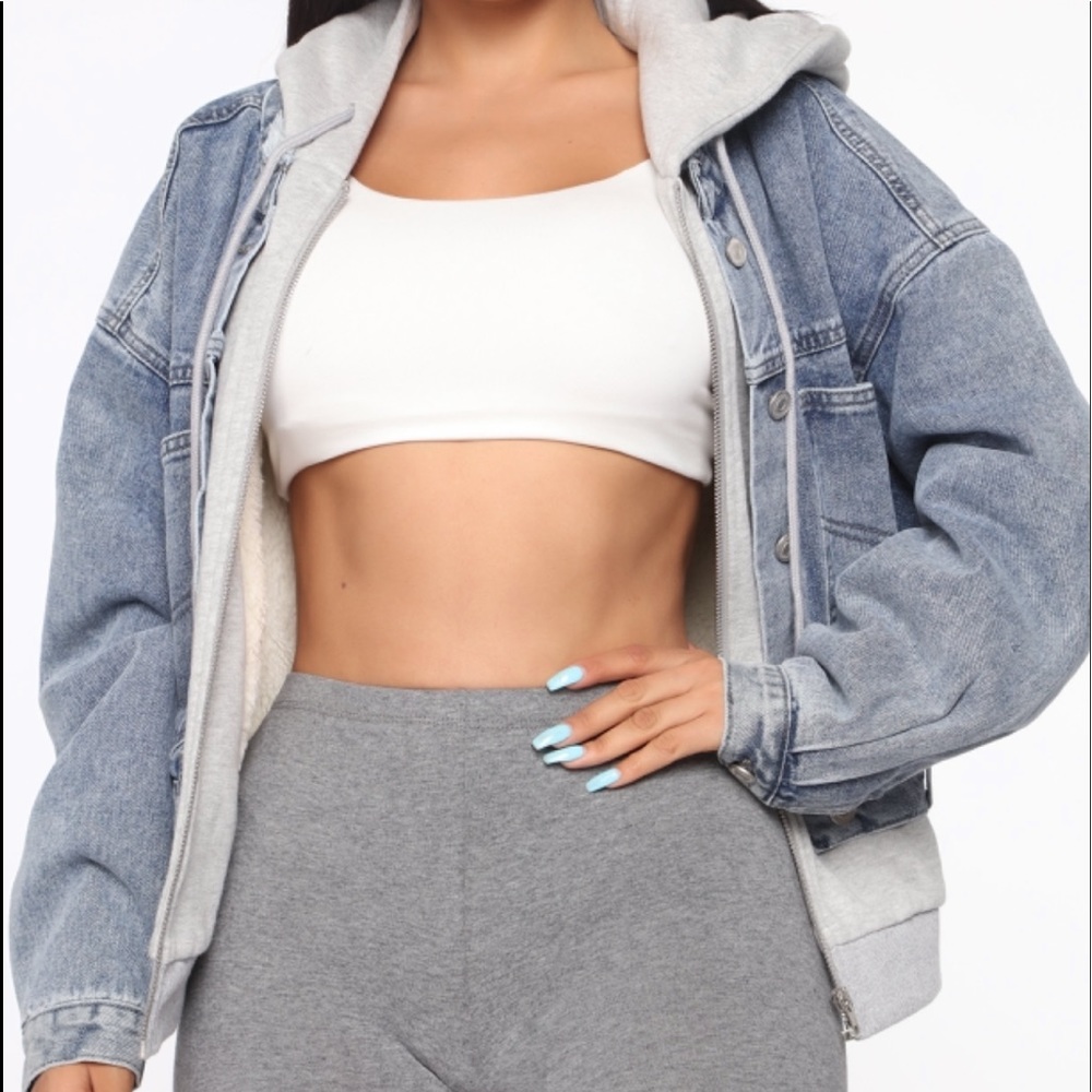 (SOLD❗️) Fashion Nova Denim Jacket